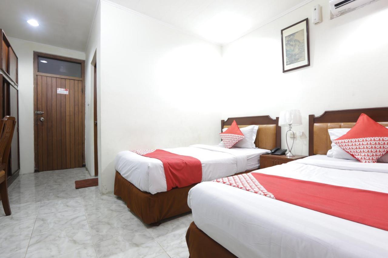Oyo 108 Hotel Surya Cakarta Dış mekan fotoğraf