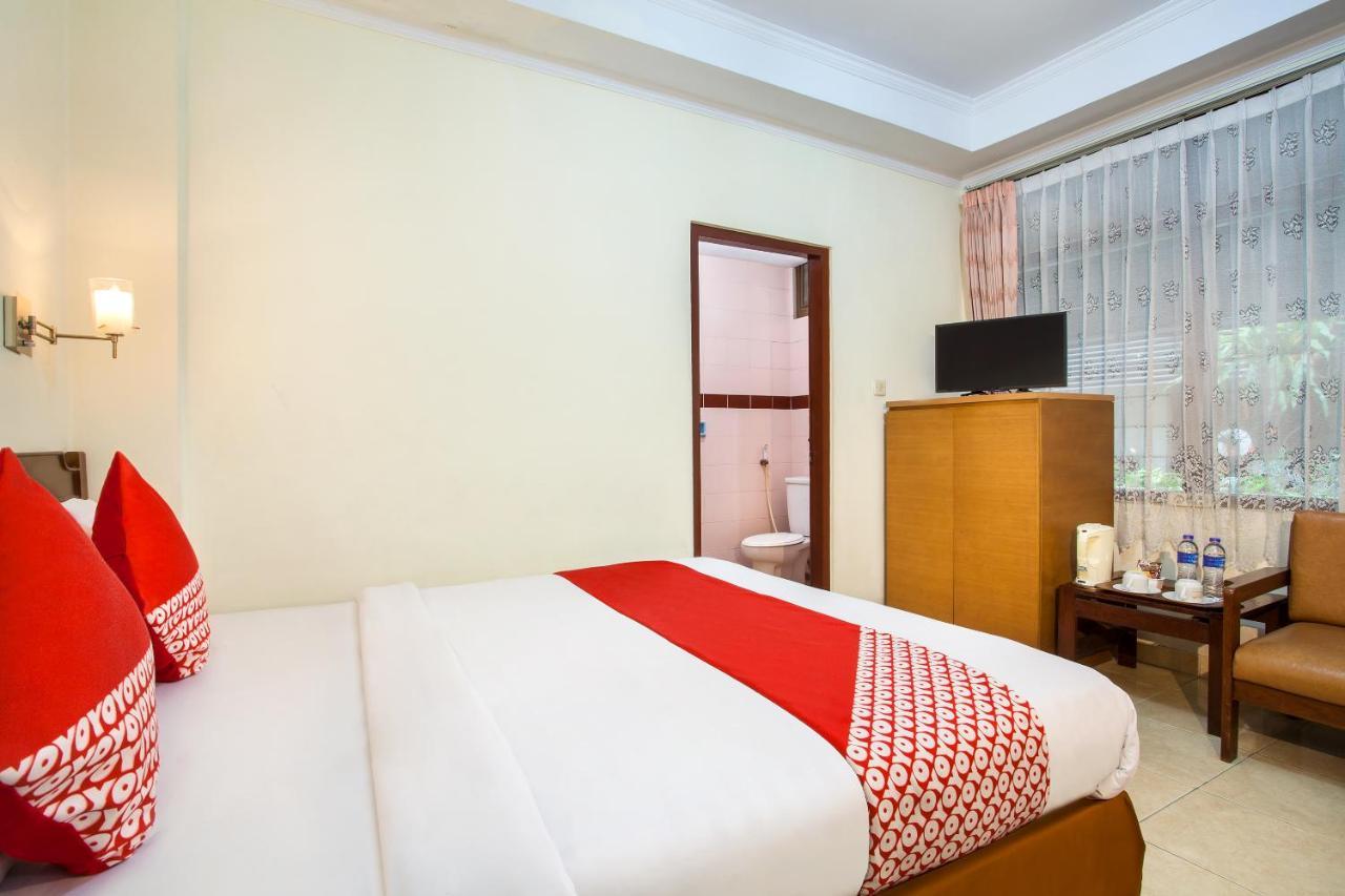 Oyo 108 Hotel Surya Cakarta Dış mekan fotoğraf