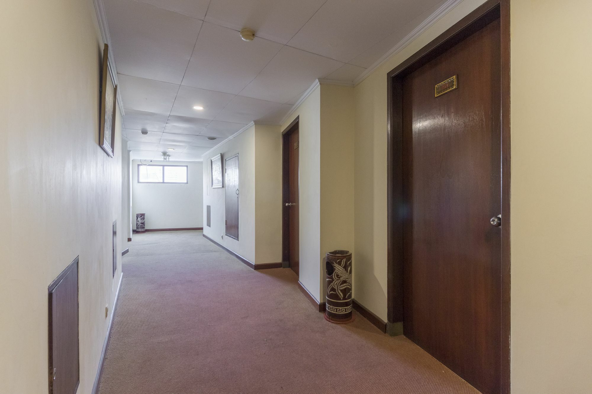 Oyo 108 Hotel Surya Cakarta Dış mekan fotoğraf
