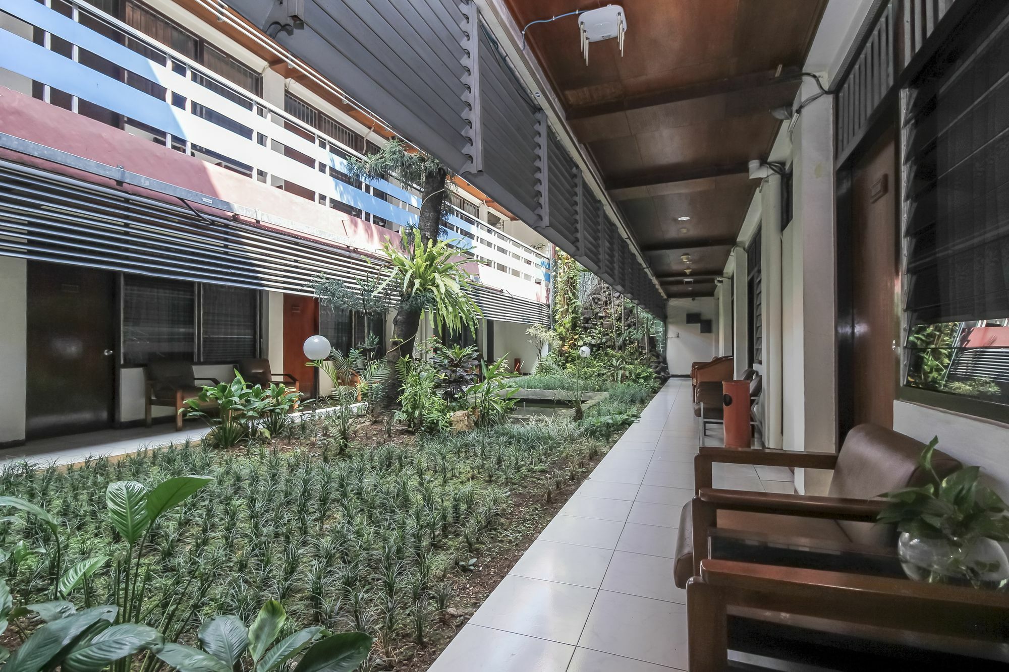 Oyo 108 Hotel Surya Cakarta Dış mekan fotoğraf